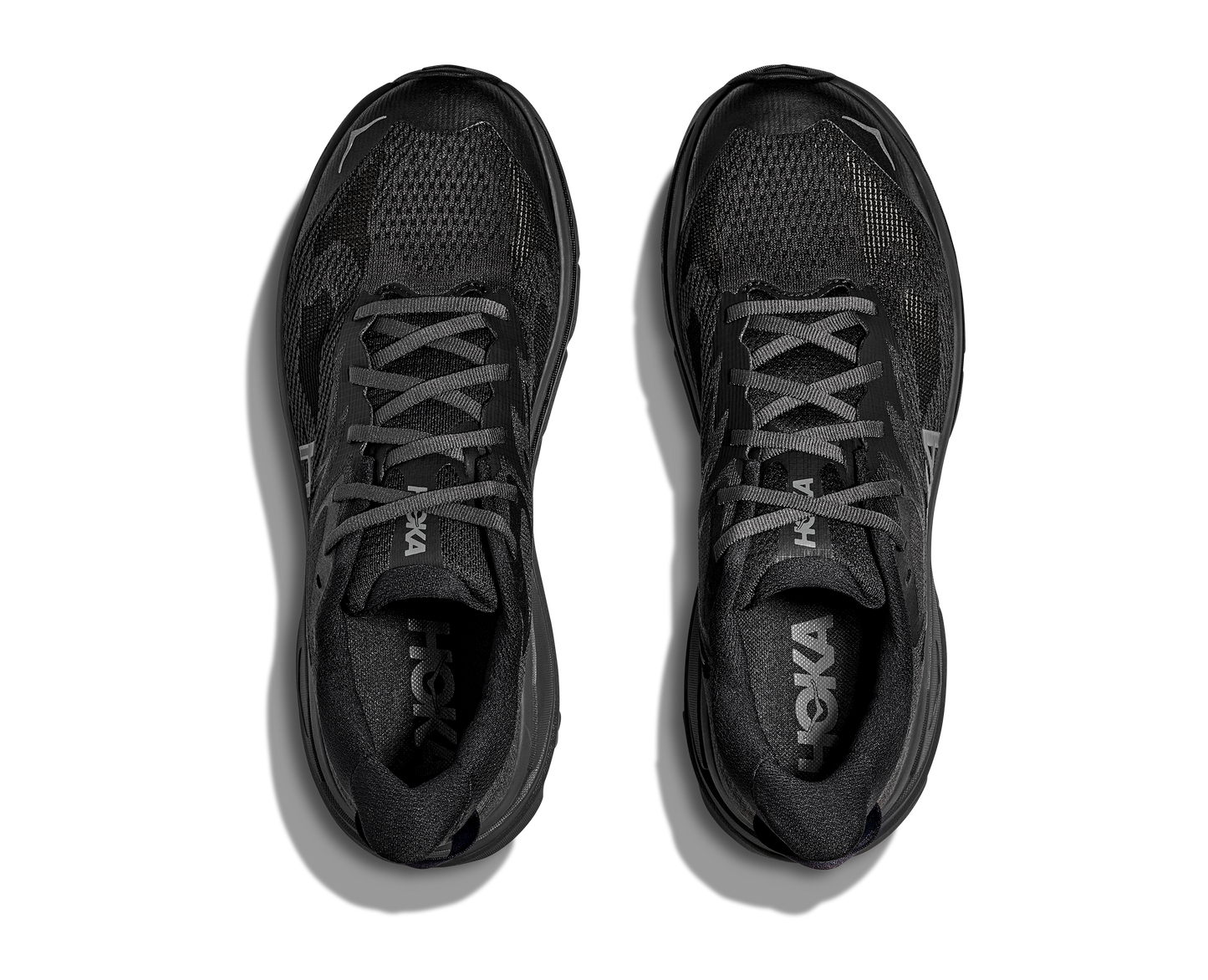 Hoka M Challenger 8
