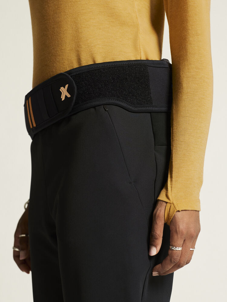 ADV SubZ Wool LS Tee 3 gul Långärmad polotröja med dragkedja i halsen. Merinoull-blandning för värme och komfort. Hål för tumme ärmslut. Reflekterande detaljer. Ventilerande mesh-panel i rygg.