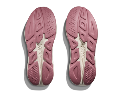 Hoka W Rincon 4 - En fjäderlätt sko med fantastisk dämpning men det slutar inte där. Denna sko är även otroligt responsiv. Grön