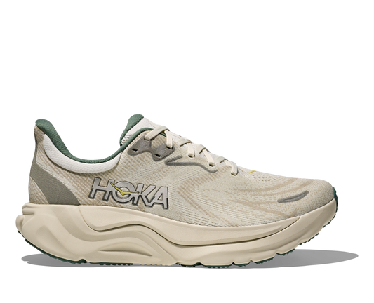 Hoka M Arahi 8