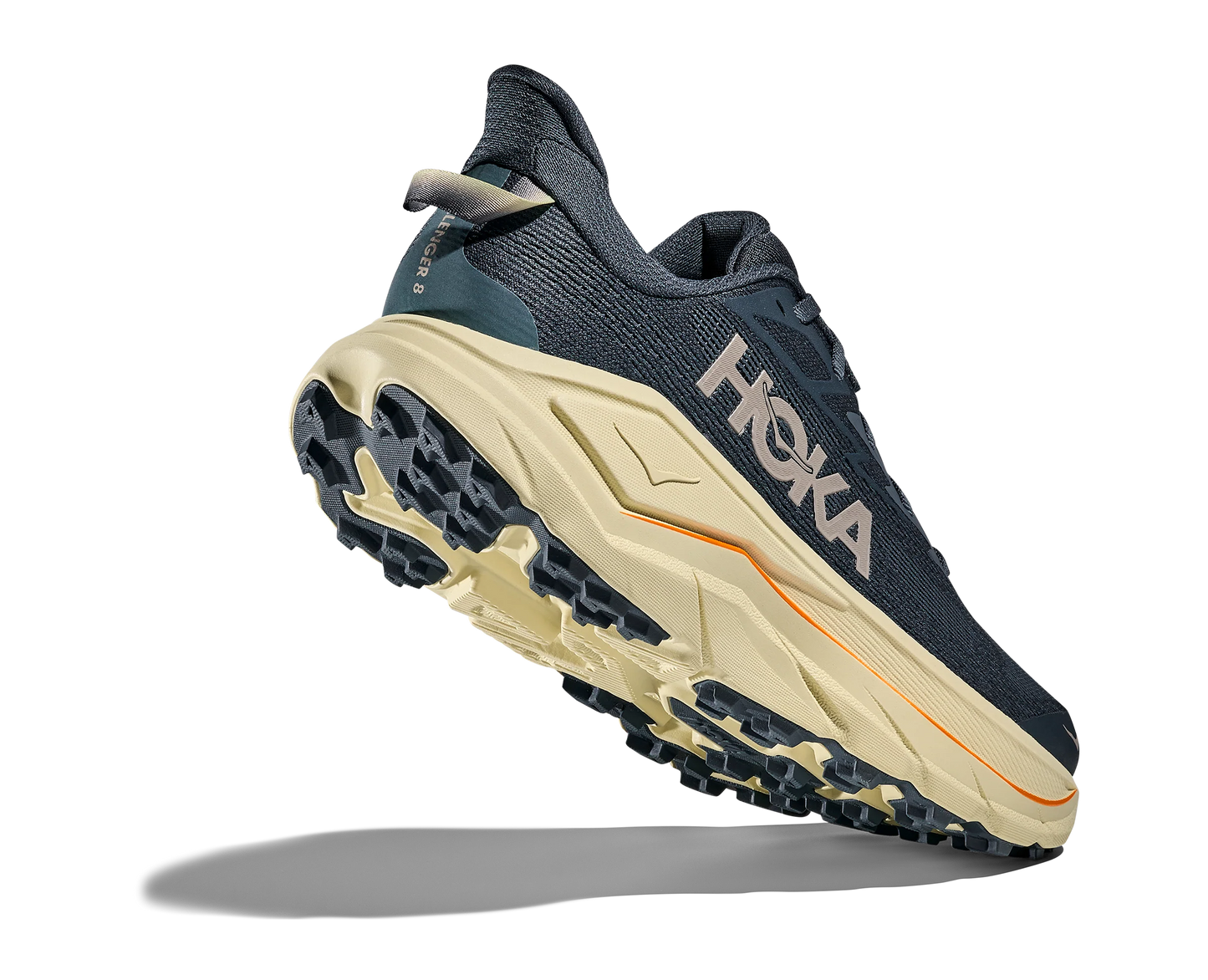 Hoka M Challenger 8