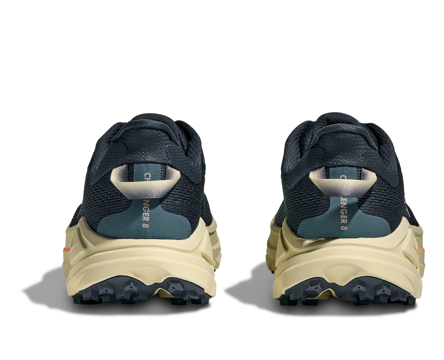 Hoka M Challenger 8