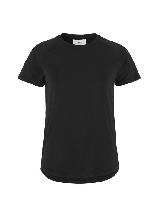 Craft Collective SS Tee. Tränings-t-shirt med stilren design för dam. Raglanärmar och rundad nederkant för en feminin siluett. Här i svart. 