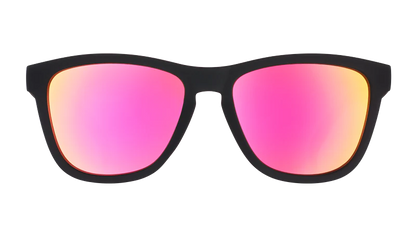 goodr Professional Respawner. Solglasögon för aktiva stunder. Svart båge med speglande glas i flera färger. 