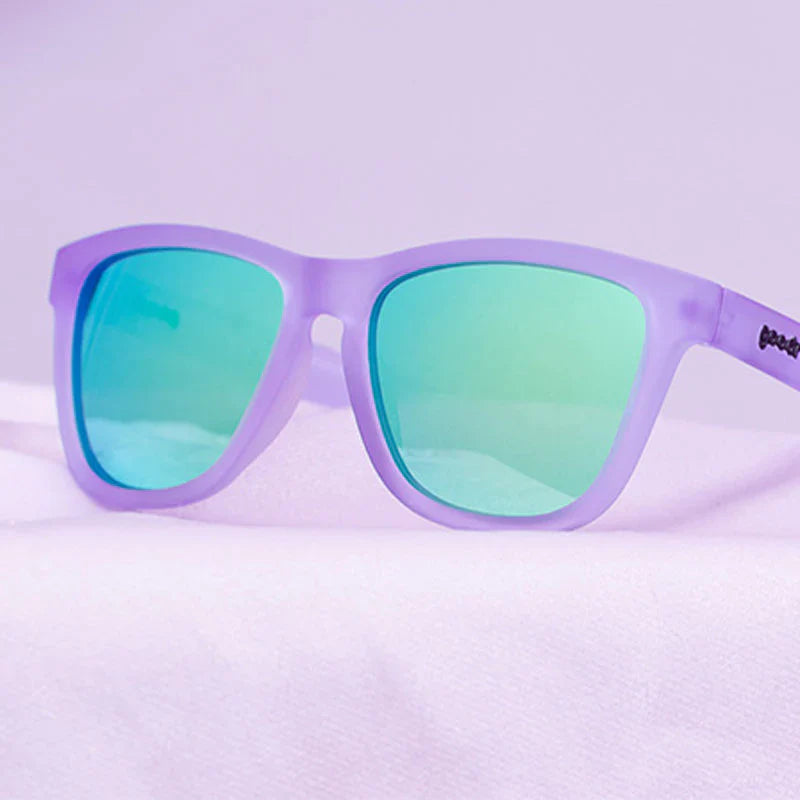 goodr Lilac It Like That!! Ett par bleklila träningssolglasögon som sitter fantastiskt på ansiktet. Dem varken glider eller hoppar runt på ansiktet.