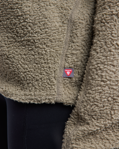 Supermjuk fleece med en flexibel polo-design